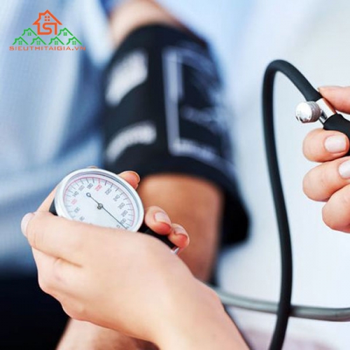Bệnh Huyết Áp Thấp Kiêng Ăn Gì? Cách Chăm Sóc Tại Nhà 